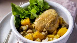 Stoofpotje van kip en pompoen