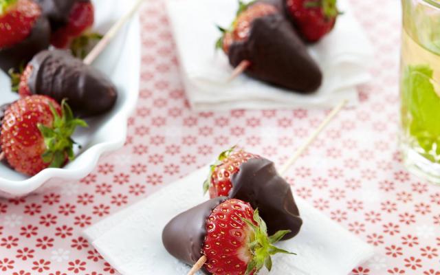 Fraises enrobées de chocolat