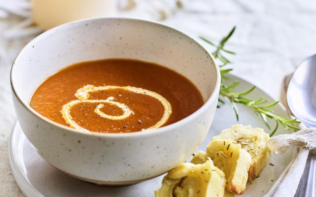Tomatensoep met briocherolletje