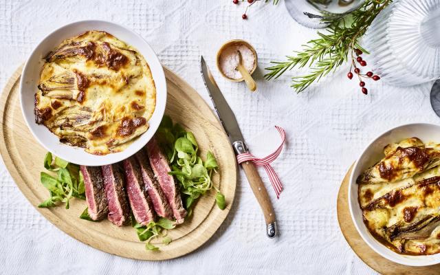 Hertenfilet met gnocchi en witloof uit de oven
