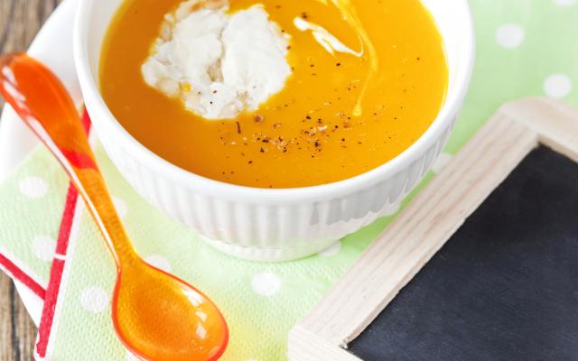 Soupe de potimarron, glaçon de mascarpone au parmesan
