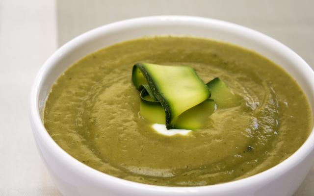 Crème de courgette au curry