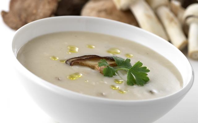 Velouté de légumes aux champignons