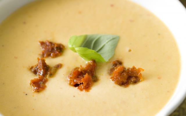 Soupe de poivrons au mascarpone