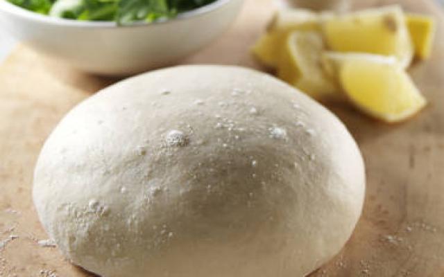 Pâte à pizza inratable