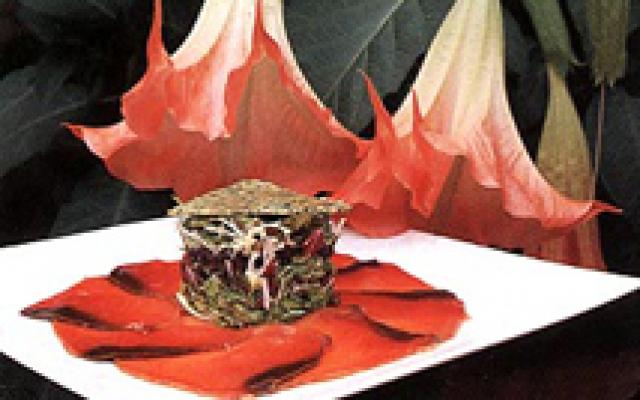 Carpaccio van tonijn met krokante salade