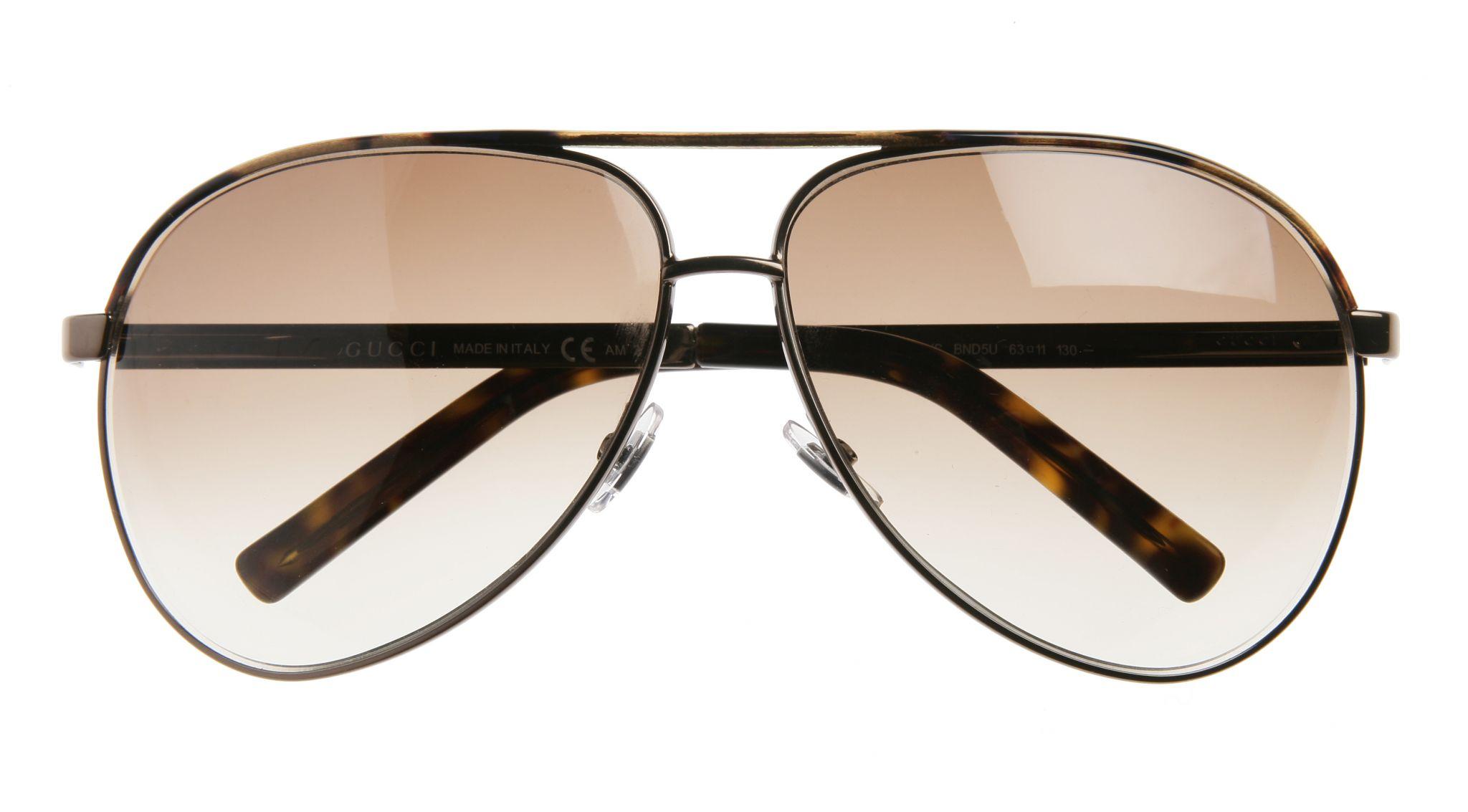 Gucci: Originele prijs 224 euro - Maasmechelen Village 217 euro