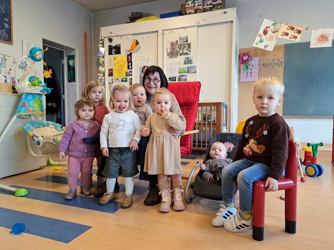 Onthaalmoeder Dorine Neemt Na Jaar Afscheid De Vele Lachende