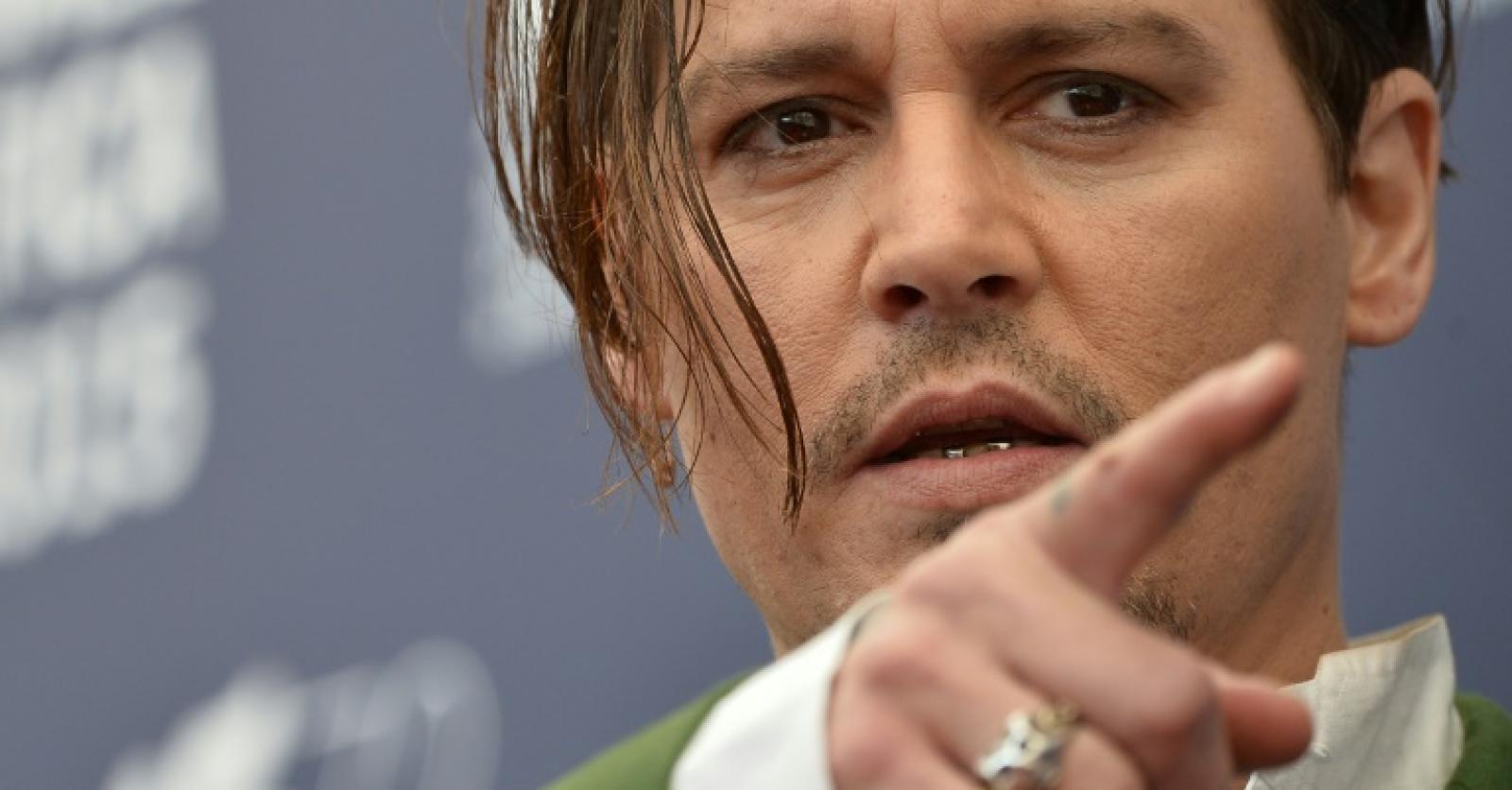 Mostra De Venise Johnny Depp M Connaissable En Gangster Dans Black Mass