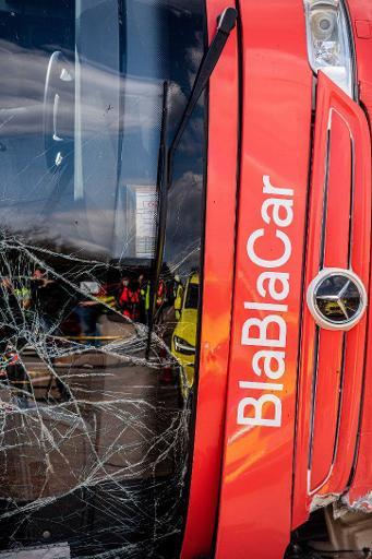 Accident De Bus Schoten Deux Morts Et Cinq Personnes Dans Un Tat