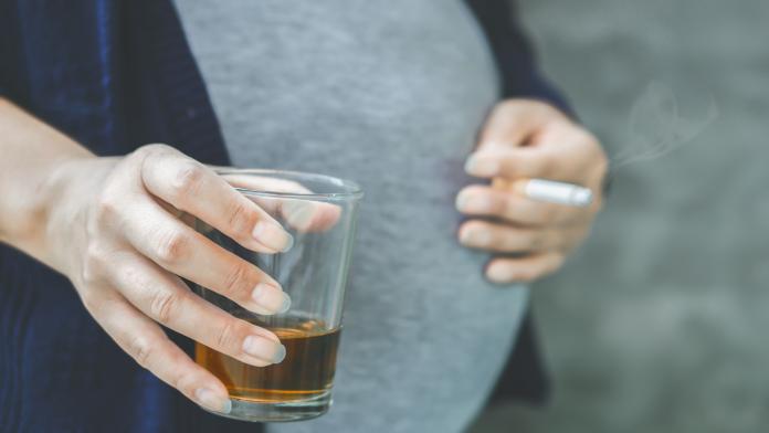 L Alcool Et Le Tabac Pendant La Grossesse Augmenteraient