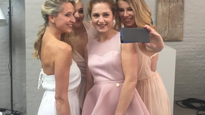 Wow! Zo romantisch trouwden onze gastvrouwen Wow! Zo romantisch trouwden onze gastvrouwen