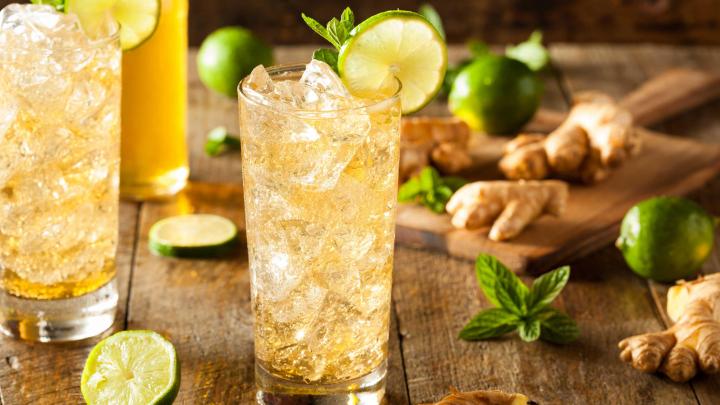 Cocktail d'hiver facile à base de gin Cocktail d'hiver facile à base de gin