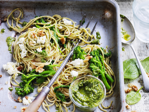 Spaghettis Au Pesto De Roquette - Cuisine Et Recettes - Recette ...