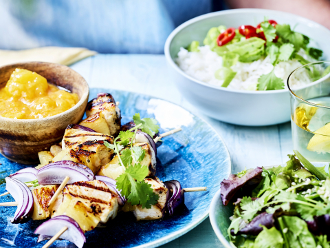 Kipspiesje Hawaï met rijst - Libelle Lekker
