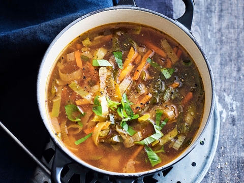 Soupe de légumes aux lardons - Cuisine et Recettes - Recette - Femmes d ...