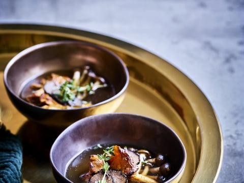 Consommé Van Boschampignons Met Truffel En Tijm - Libelle Lekker