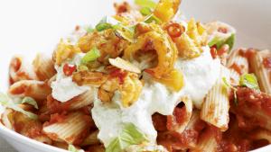 Pasta met rivierkreeftjes en citroen-ricottapesto