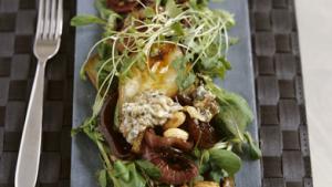 Herfstsalade met peer en roquefort
