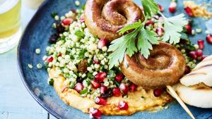 Merguez met kruidentaboulé en hummus