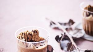 Café glacé-ijsje met speculaasroom