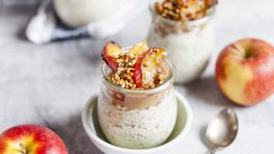 Overnight oats met gekaramelliseerde appeltjes