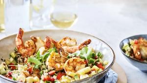 Oosterse rijstsalade met scampi's