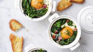 Ei en cocotte met spinazie en pancetta