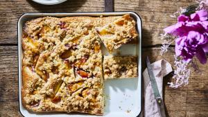 Crumble van perzik en nectarines