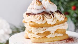 Tiramisugebak met meringue