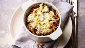 Cocotte met lamsragù en ricotta
