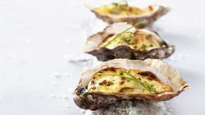 Gegratineerde oesters met champagne
