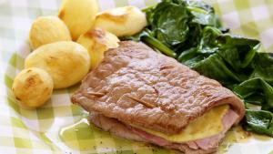 Cordon bleu met krieltjes en spinazie