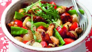 Verrassende aardappelsalade met mosselen en spekjes