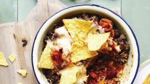 Mexicaanse ovenschotel met tortillachips