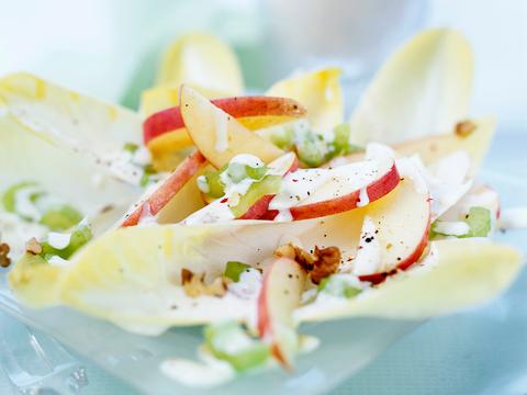 Witloofslaatje met appel