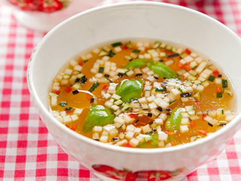 tomaten-consommé