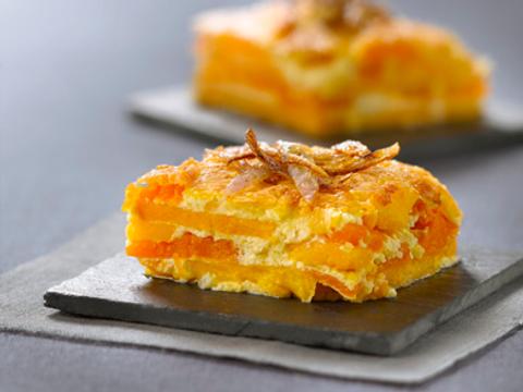 Taartjes van pompoen en aardappel