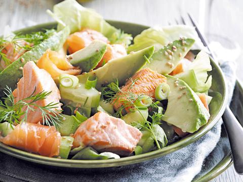 Avocadoslaatje met zalm