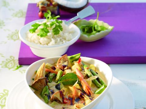 Vegetarische curry-kokosnoot met Kikkoman woksaus