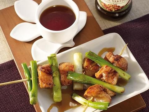 Kippenspiesjes met Kikkoman Yakitorisaus