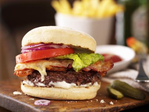 Dubbele kaasburger