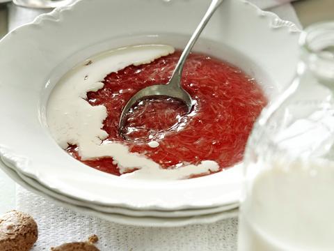 Rabarbermoes met karnemelk