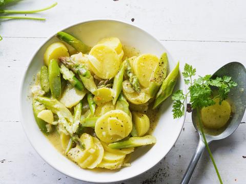 Aardappelen met groene asperges