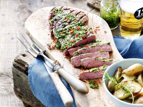 Côte à l’os met  chimichurrisaus