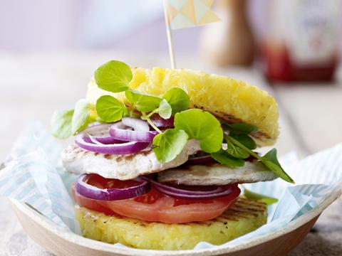 Ananasburger met varkenshaasje