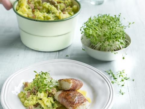 Saltimbocca met skrei, tuinbonenpuree en grijze garnalen