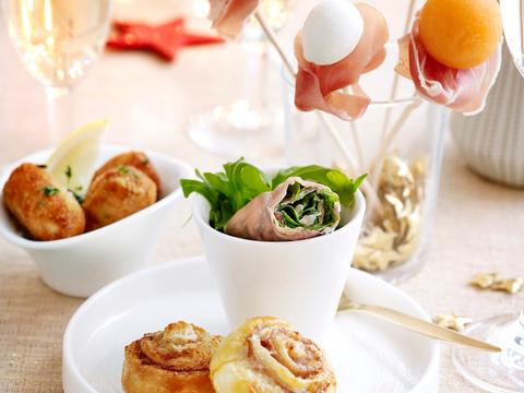 Hamrolletjes met ricotta en rucola