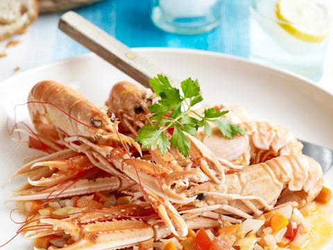 Geflambeerde langoustines met pastis