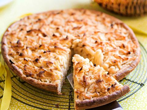 Appeltaart met marsepein